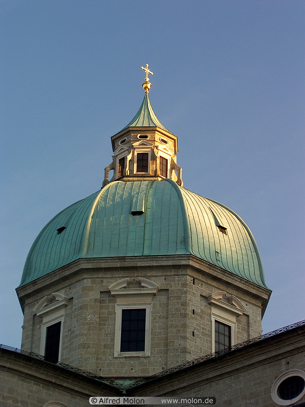 11 Cathedral - Dom cupola