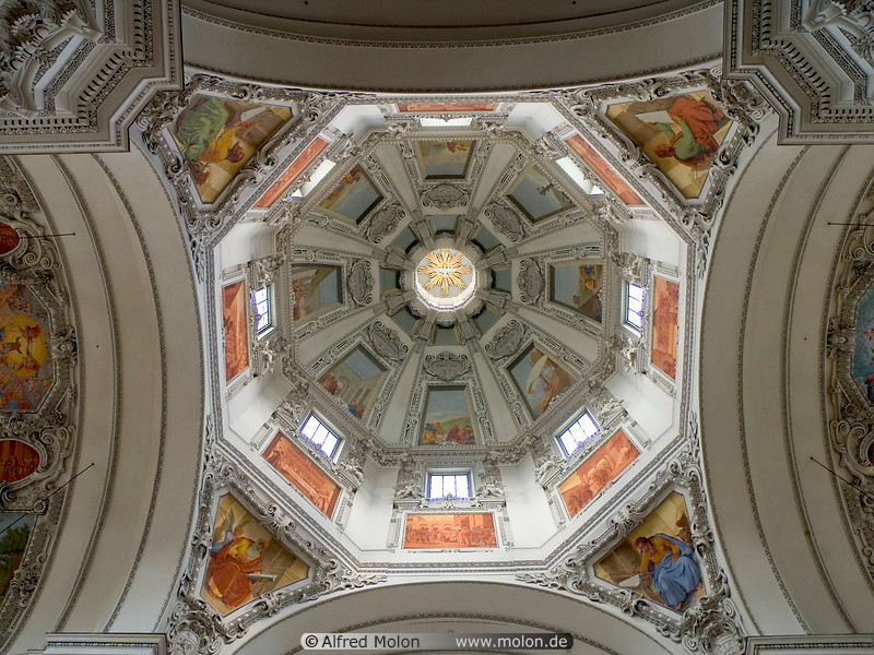 16 Cathedral - cupola