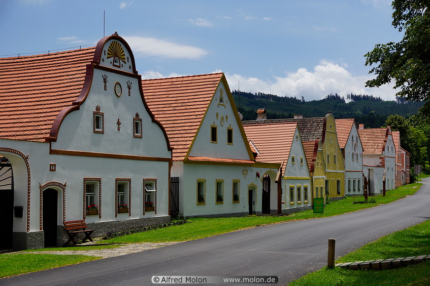 07 Baroque style farmer houses