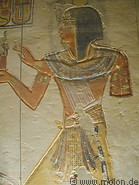 05 Bas-relief showing pharaoh