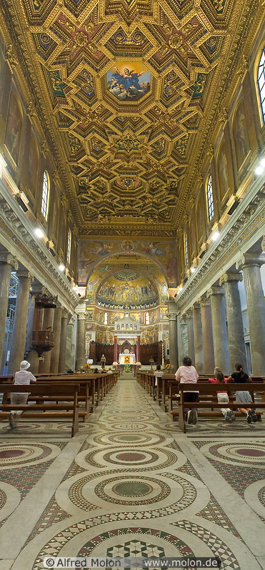 04 Interior of St Maria di Trastevere church