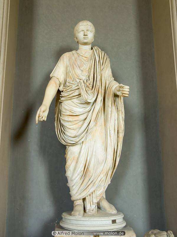 18 Marble statue