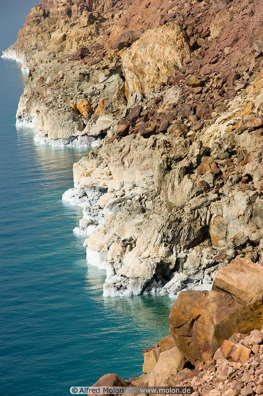 13 Salt formations along the coast