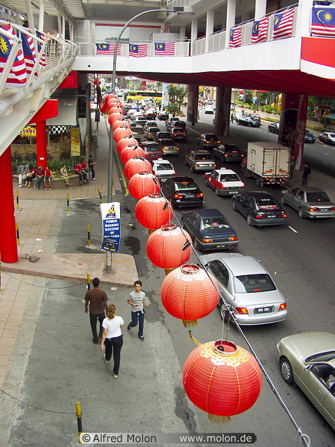 08 Chinese street lanterns along Jalan Sultan Ismail