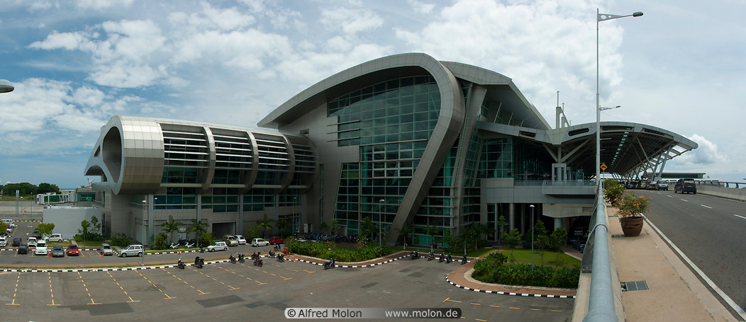 07 Airport terminal 1