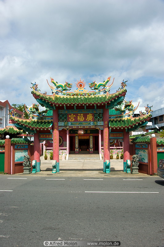 03 Chinese temple
