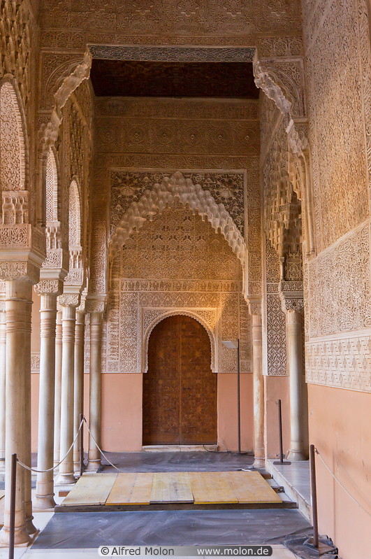 27 Nasrid palace