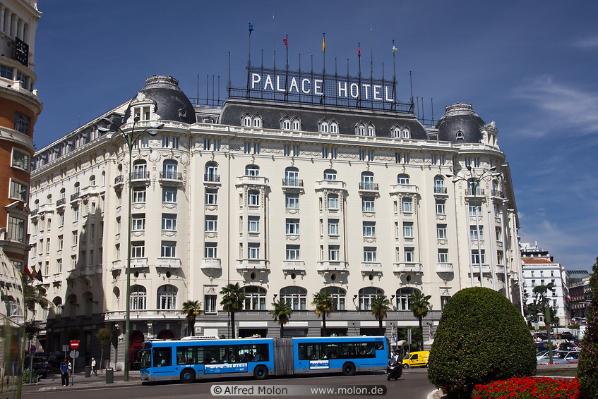 09 Palace hotel