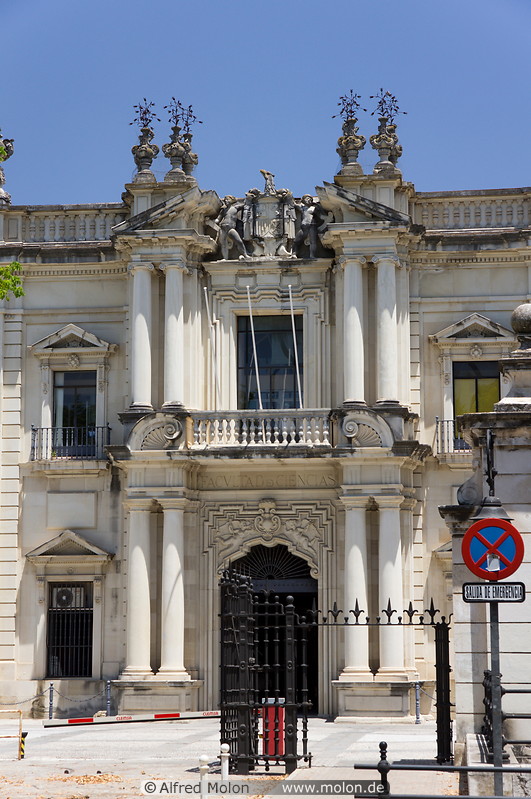 24 University of Sevilla