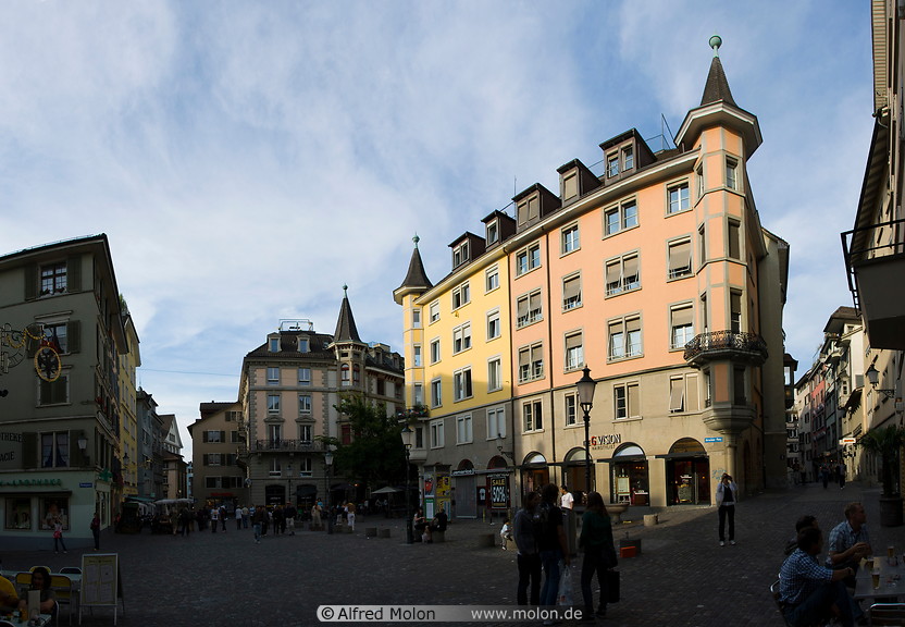 23 Hirschen square