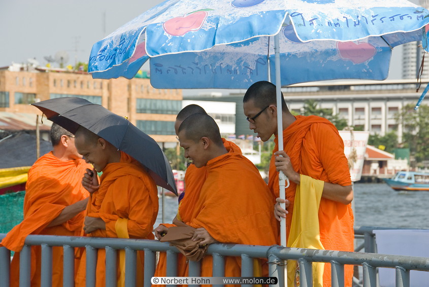 13 Buddhist monks