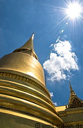 06 Golden chedi Phra Sri Rattana