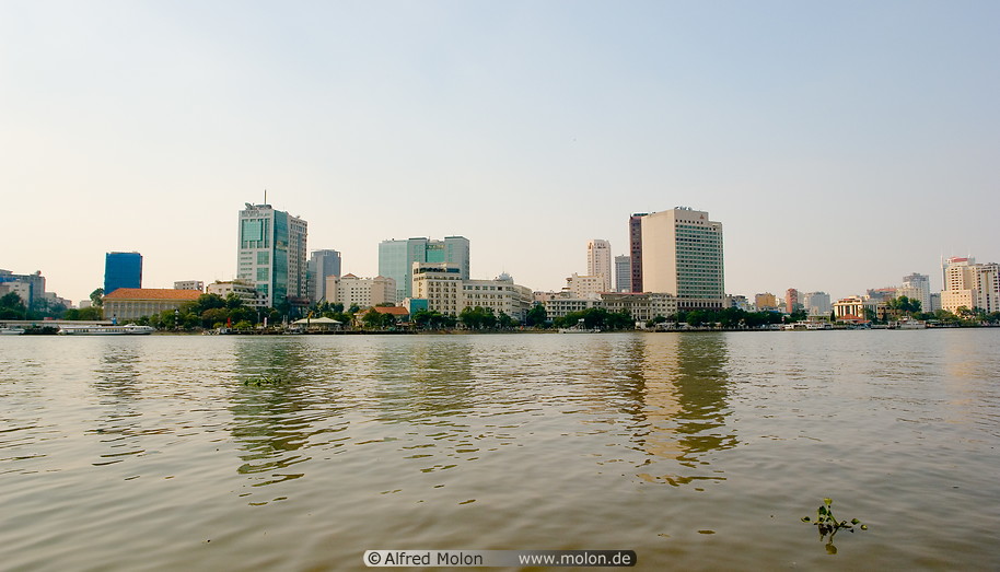 06 Saigon skyline