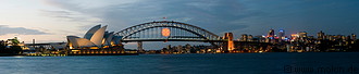 05 Panorama view of opera and harbour bridge at dusk