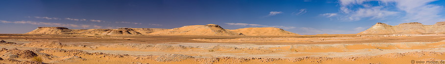 20 Western desert near El Golea