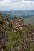 43 Three Sisters rock formation