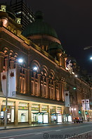 11 Queen Victoria building at  night