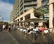 06 Opera Quays cafe restaurant
