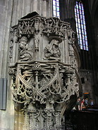 05 Stephansdom (cathedral) - interior detail