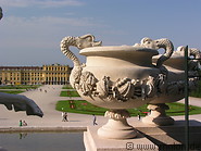 18 Neptune fountain with Schoenbrunn castle in the background