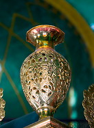 10 Golden vase