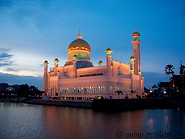 03 Mosque with golden domes and pond