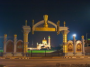 10 Golden gate with view of mosque