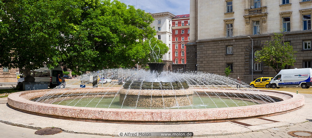 19 Fountain at Atanas Burov Square