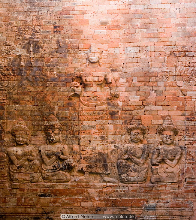 08 Bas-relief inside shrine tower showing goddess