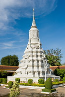 06 Stupa of King Ang Doung