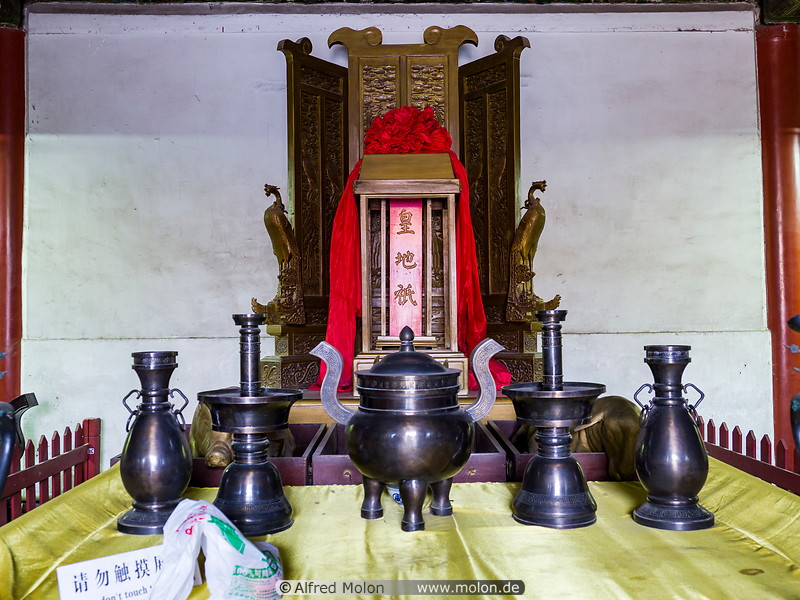 19 Huangzhishi in Earth Temple