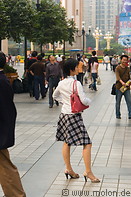 01 Woman with handbag and skirt