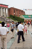 08 People walking on square