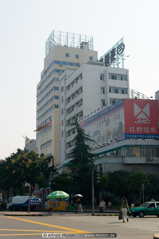 04 Downtown Yichang