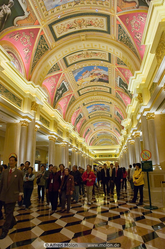 24 Venetian casino interior hall
