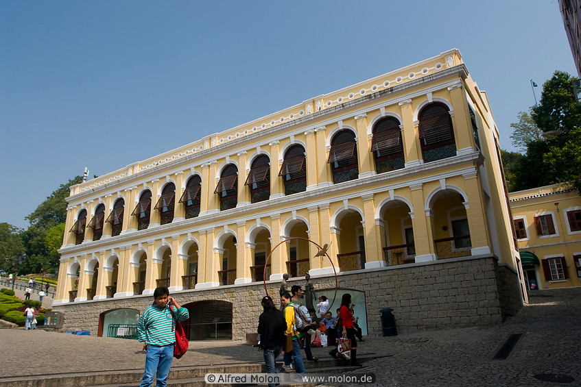 13 Colonial era building