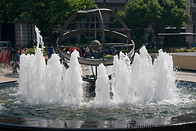 05 Fountain in Senado square
