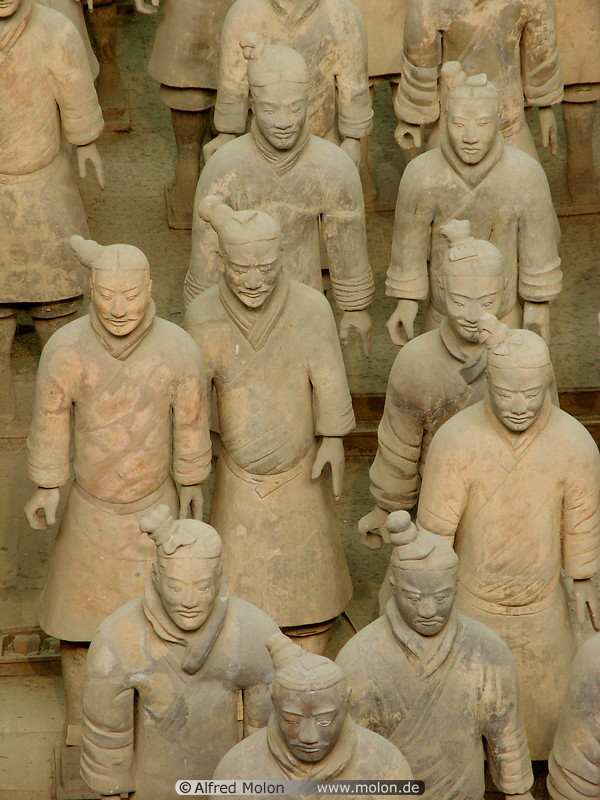 13 Statues of Chinese warriors