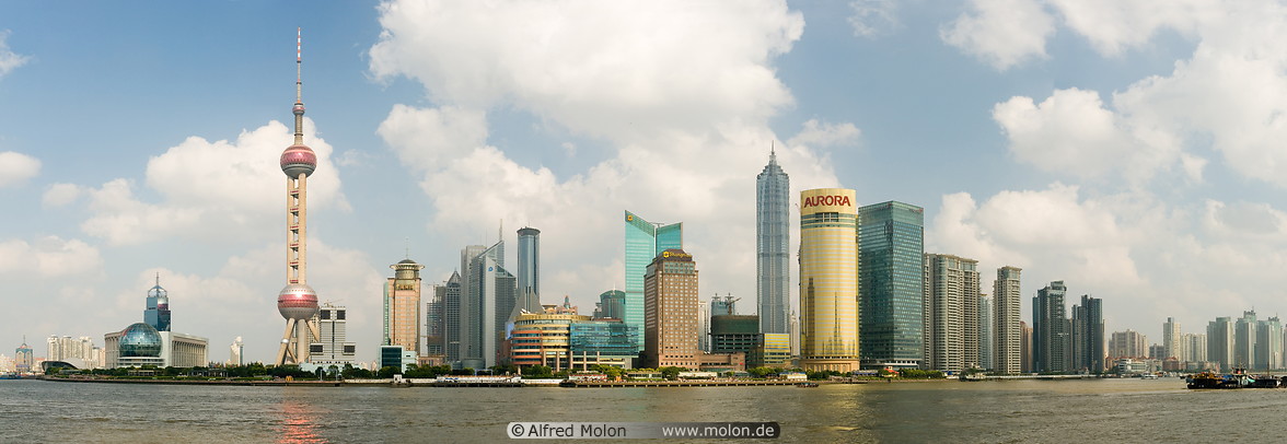05 New Pudong panorama view with Huangpu river