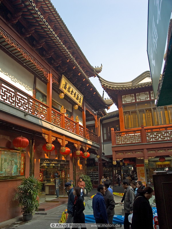 13 Yuyuan market