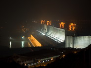 01 View of dam at night