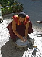 03 Monk washing dishes
