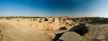 06 Panoramic view of ruins