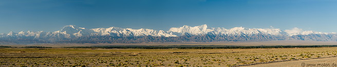 05 Panoramic view of Pamir mountain range