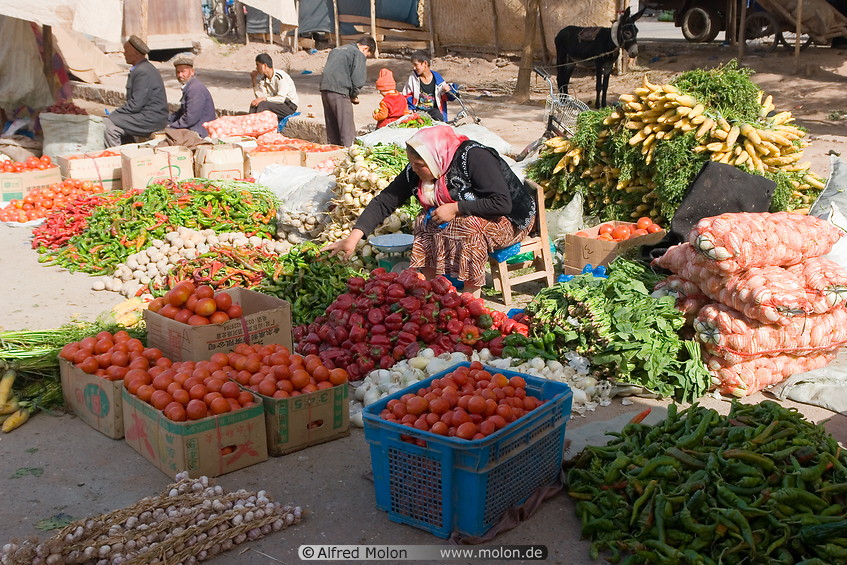 07 Vegetables vendor