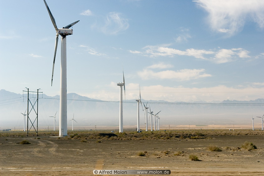 01 Wind farm and turbines