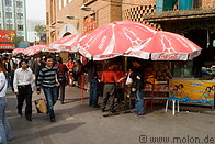 16 Fruit stalls on Erdaoqiao square