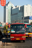 04 Buses and skyscrapers