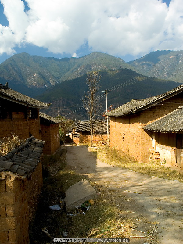 03 Mountain village with mud brick houses