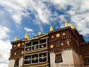 10 Temple facade detail